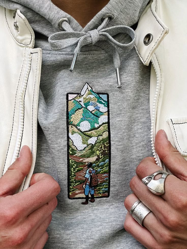 Summer Outfit Ideas with Embroidered Tees