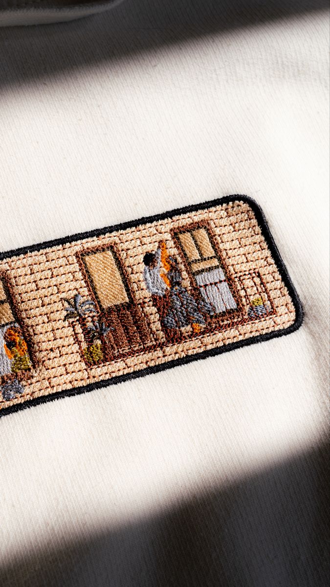 Embroidery vs Screen Printing for T-Shirts